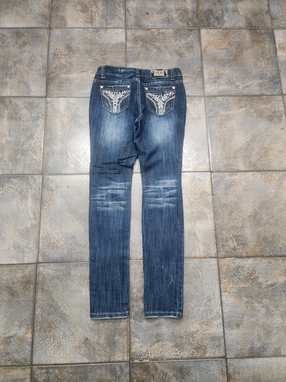 Blue Republic Women's Size 7 30x31 Y2K Embellished Distressed Skinny Jeans